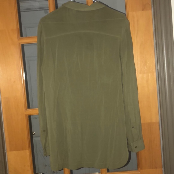 Reitman - blouse🌟 - Picture 2 of 3